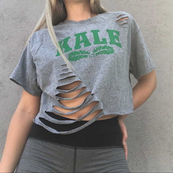 KALE gray distressed crop tee - Picture 3 of 8